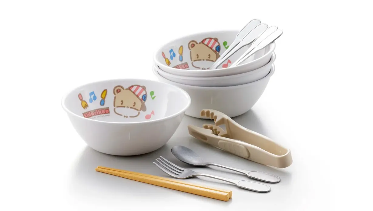 お子様用の食器・カトラリー